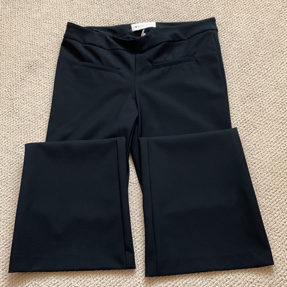 I❤️tyler Madison | black stretch flare pull on pants size L - Picture 3 of 5